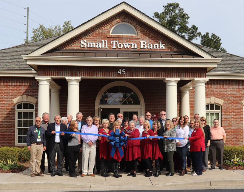 Small Town Bank800