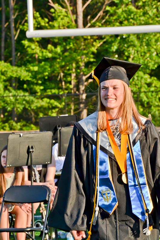 Salutatorian Alexis Taylor Geiger ephs 2017 20 533